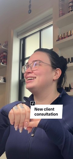 New client consultation and how to work around the situation of a fill in over someone elses work. She didnt really understand what she had on her nails so we worked through that together. Luckily we were able to figure everything out and they came together really great. She ended up loving the nude base i used on her more than the idea of a full yellow nail we ended up just doing a pop of colour #beautyindustry #londonontarionails #londonontariosalon #nailconsultation #nailinspo #nailtechmoment