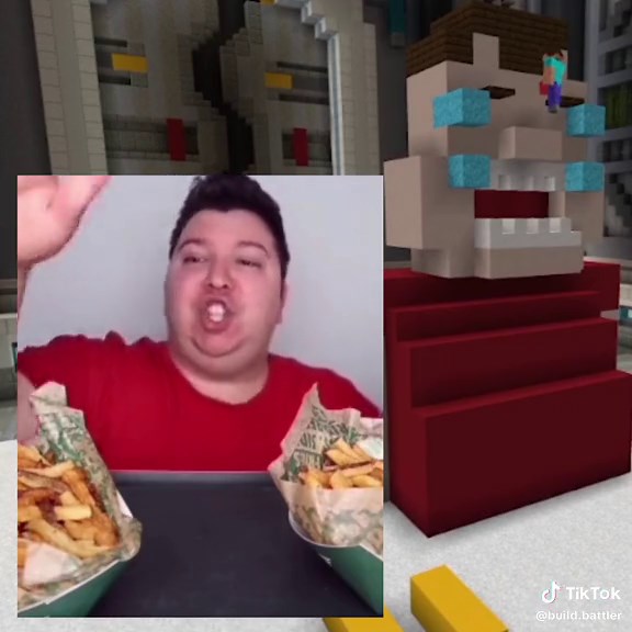 Delicious Food and Build Battle Fun in Minecraft