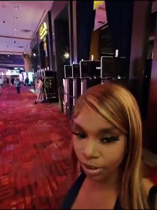 This how you have fun with LA baddies 😳