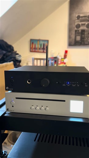 Is it the seductive sucking in of the Cd or the sensual control of the volume pot . Pro-Ject magic.