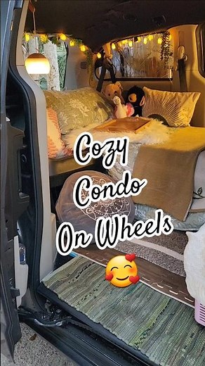 Van Tour! No build minivan camper setup