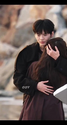 bi wen jun kissed ZHANG miaoyi on the first day of shooting #kiss #biwenjun #zhangmiaoyi