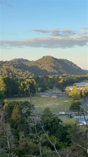 🏔️😄 Took a walk up the hill and captured a full view of Kawerau!Now the fun question is…👀 Can you spot Larry’s Takeaways Kawerau in town? 😆If you can — well done 😉If not, come down and we’ll show you where the good food is! 🍽️💛See you soon at Larry’s Takeaways Kawerau 👋 | Larry's Takeaways kawerau