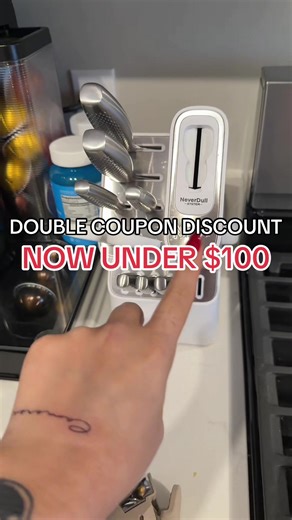 RUN!!!! This knife set is almost gone!! @Ninja Kitchen #ninjaknifeset #ninjaneverdull #tiktokshopblackfriday #tiktokshopcybermonday #superbranddaybfcm