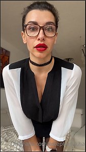 Estephania Ha @estephania Ha  My First Ever Multiple Orgasm: SD - 1.11 GB - Onlyfans - 2025