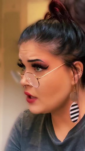 Transforming Hair with Siri: Blonde to Red