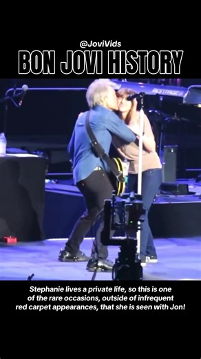 Jon Bon Jovi Dances with Daughter on Stage