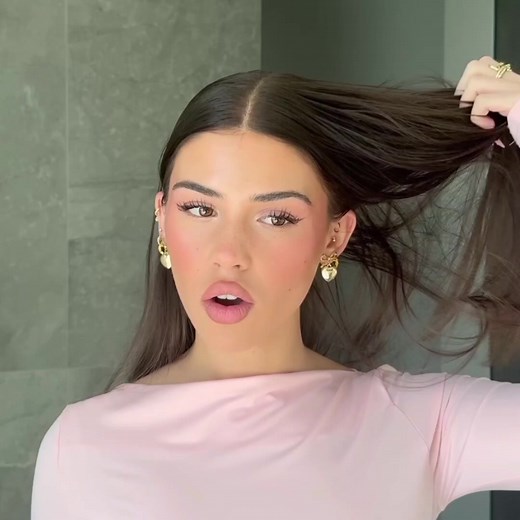 Hairstyle Tutorial for Oily Hair | Leah Halton