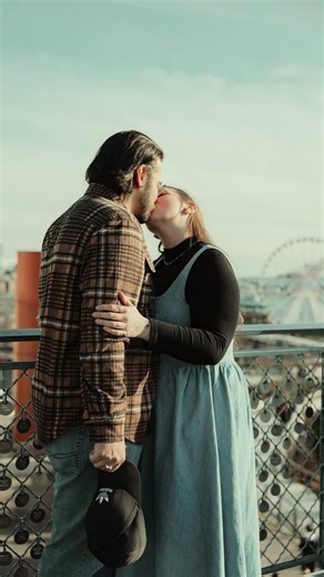 Behind the Scenes of Seattle Couple Photoshoots