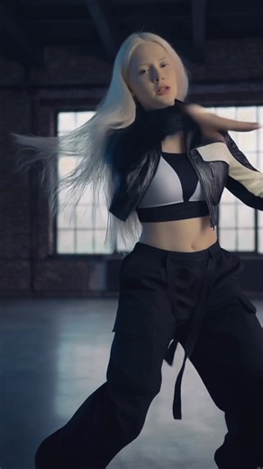 Astronaut Dance Moves and Choreography Tutorial