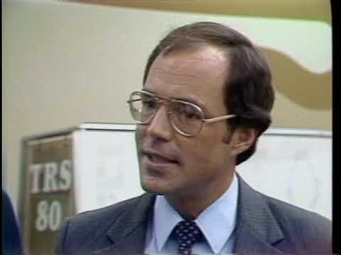 KXAS report on discounted computers in 1982