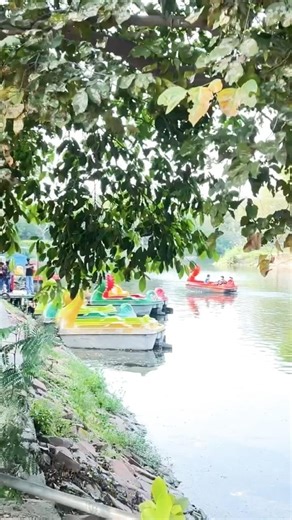 Boating Fun Vlog 🚤 | Nature ke Beech Amazing Time 🌿 | Family Day Out