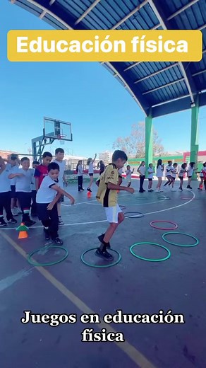 1.2M views · 14K reactions | Piedra, papel o tijera en educación física, excelente actividad✅ #educacionfisica #deporte #recreacion #piedra #papel #tijera #actividad #ejercicio #juego #alumnos #profesores #parati | EF y MÁS + | Facebook