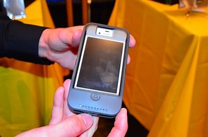 Otterbox Defender iON Rugged iPhone 4S Battery Case Arrives April 18th