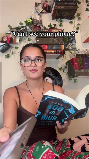 Top Spicy Books to Explore This Dark Romance Genre