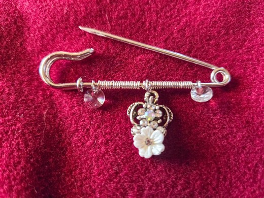 Decorative Pin With Heart and Flower Charm - Etsy