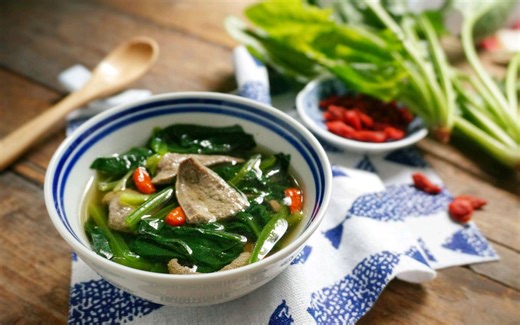 有了这本百病食疗谱，更加注重饮食健康，建议有条件的家庭都要备上