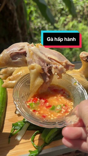 Gà hấp hành thơm ngon kết hợp cùng cà phê lau GA