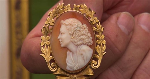 Appraisal: Shell Cameo Brooch, ca. 1945