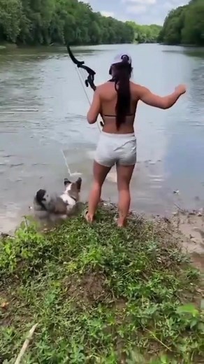 Perfect Shoot 😍 #FishingBabe #GirlsWhoFish #FishingLife #ReelGirlsFish #BigCatch #SheFishesToo #FishingAdventures | American Fishing Girls