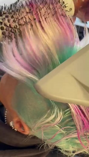 Omg, in love with this colour 😍😍 #funky #hair #hairstyle #learnontiktok #hairtok