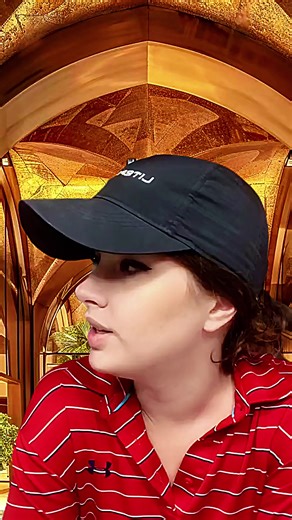 Understanding the Restaurant Hostess Experience