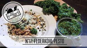 Noch 1 Monat Winter! Wir haben noch ein Wintergemüse-Rezept für euch! Pesto aus Federkohl mit Ruchmehl-Spaghetti. Feiiiin! Das Rezept findet ihr hier: http://www.juckerfarm.ch/farmticker/detail/beitrag/feldfood-n17-federkohl-pesto/ #farmticker #kale #federkohl #rezept | Jucker Farm AG: Juckerhof