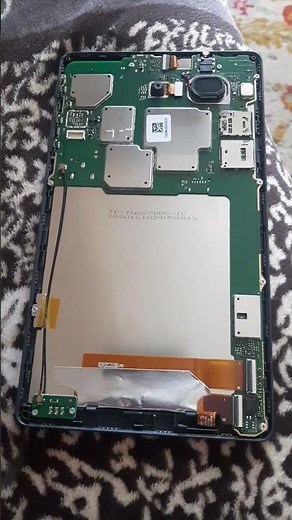 🔧 I Took My Tablet Apart and Changed Its Battery! 💥 (Simple DIY Repair)