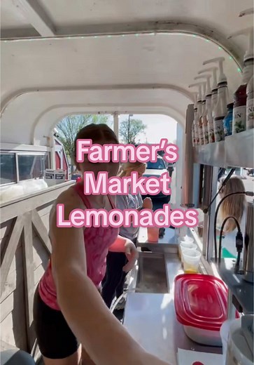 Work the lemonade stand at the farmer’s market with Chase & Ellie… with recipes included! #lemonadebusiness #lemonaderecipe #summerdrinkideas