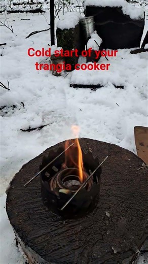Cold starting your trangia cooker/burner #trangia #bushcraft #outdoorcooking #camping