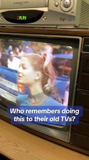 Remembering the Vintage Shock TV: Old TV Screen Tricks from the 1980s
