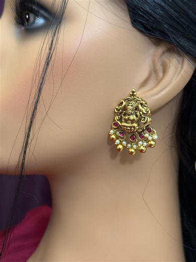 Ruby Kemp Stud Earrings/pearl Gold Beads Goddess Lakshmi Antique Gold Finish/indian Jewelry - Etsy