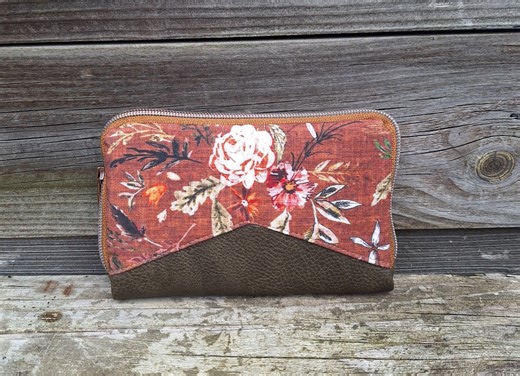Portefeuille compact et moyen femme avec fermeture zippée -faux cuir kaki - tissu rouille avec des fleurs - couleurs automnales et bohème - Etsy France