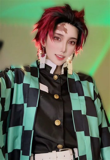 炭治郎 (きゃろじろう) #鬼滅の刃 #炭治郎 #demonslayer #cosplay #きゃろ🥕🥷と