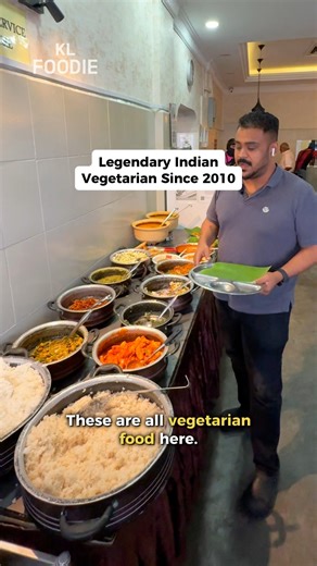 Legendary Indian Vegetarian Food since 2010 🔥 Pair their crowd-favourite vegetarian nasi lemak with their iconic ‘C’ drinks using Carnation®️ such as Masala Coffee & Tea, Kopi-C, Teh-C and more ☕️ 📍 Muguntha Kitchen & Cafe 60, Jalan Yam Tuan, Bandar Seremban, 70000 Seremban, Negeri Sembilan #CforCarnation #CarnationMY #KopitiamFavourites #Ad | KL Foodie