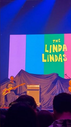 The Linda Lindas - Oh! (Live at Viejas Arena, San Diego, CA 7/16/2023)