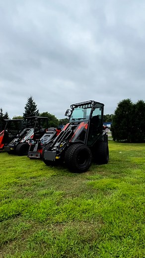 Not just another loader. The 40XD rewrites the rules of what compact machines can do! 4 wheel steer, tight turning radius, and a telescoping boom to show off! See the difference at a Cast Loaders dealer near you. #castloaders #miniloaders #treeservice | TNE Distributing