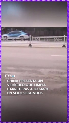 La innovación tecnológica sigue avanzando. China presentó un vehículo de barrido de alta velocidad capaz de operar a 80 kilómetros por hora, retirando polvo, piedras y otros residuos del camino en apenas 7 segundos. La impresionante máquina ha llamado la atención por su eficiencia y podría revolucionar el mantenimiento de carreteras en distintas partes del mundo. 🚛 Fuente: Daktilock ▶️ Más información en www.reduno.com.bo #RedUnoDigital #Notivisión #Viral