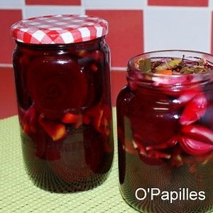 Recette de betteraves crues au vinaigre et épices