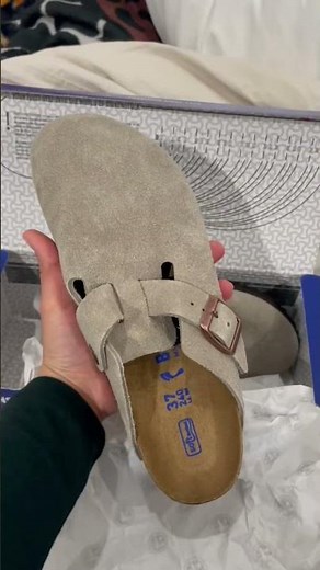 TAUPE BIRKENSTOCK BOSTON CLOGS #unboxing #birkenstocks #shoeunboxing