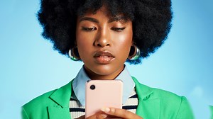 ‘Steals your passwords and even sends payments’ warn experts over Android app