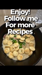 Nothing beats homemade New England clam chowder 🥣 Creamy, cozy, and made from scratch in my own kitchen. This is one of those recipes that warms your soul and makes the whole house smell amazing 🤍 Perfect for cold nights, family dinners, or when you just want comfort food done right. Would you try this? 👇 #comfortfood #soupseason #familydinner #cookingreels #easyrecipes | Tiffany Ball