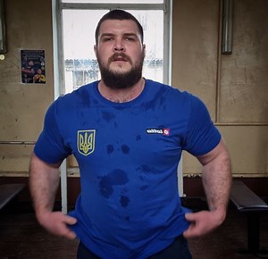 @bigdenis2021 #musclebear #strongman #alphamale #bearsofinstagram🐻 #instabears #beardedmusclebear🐻💪🏻 #beardedmuscle #handsome | Musclesandbulk