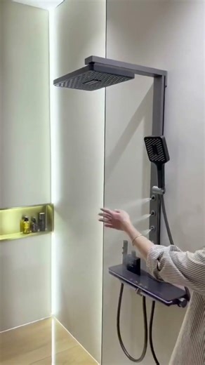 मॉडर्न डिजिटल शॉवर पैनल फिटिंग | लग्ज़री बाथरूम बॉडी जेट इंस्टॉलेशन | प्लंबर का कामLED टेम्परेच