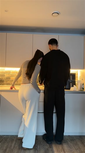 Ibrahim & Emalia on Instagram: "Post workout matters more than people realise. This is when your body actually starts to recover. Training creates the stimulus but nutrition is what ALLOWS your muscles to repair adapt and get stronger. Getting protein in after a session supports muscle recovery energy levels and long term health.🌱✨ As you guys know we train in the morning. Up before work sunlight in our eyes and out the door. That routine is honestly the biggest reason it’s stuck. We don’t over