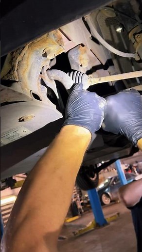 Toyota Rav4 suspension knocking. Stabilizer struts. Stabilizer bushings. Diagnostics and repair.