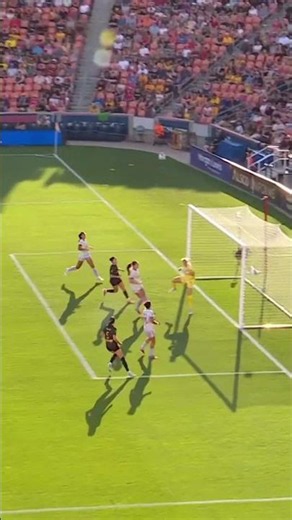 WHAT A BALL BY NARUMI 😱 #nwsl #soccer #football
