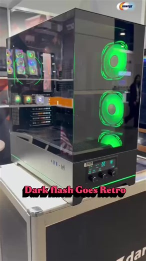 DarkFlash DY450: Control Your PC with Analog Knobs