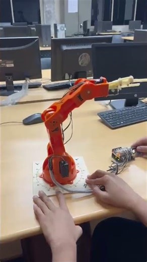 Braccio Robotic Arm Demonstration