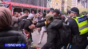 24K views · 197 reactions | Protesters have clashed with police in central Melbourne as Pro-Palestine demonstrators joined forces with Extinction Rebellion and Disrupt Land Forces groups. It comes as police gear up for a week of protests targeting the weapons expo at the convention centre. #9News READ MORE: https://nine.social/NNp | 9 News Melbourne | Facebook